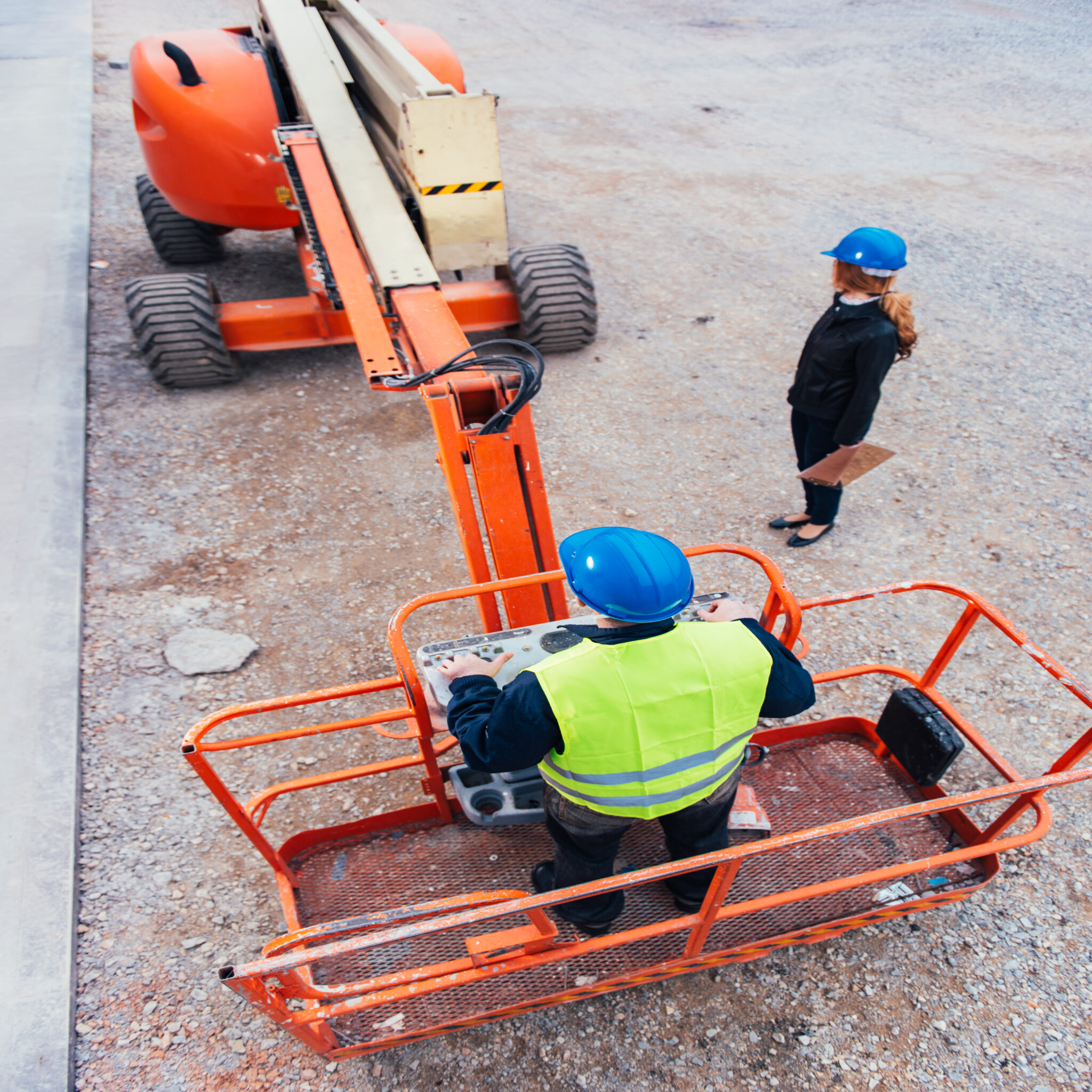 Scissor Lift Training in Winnipeg